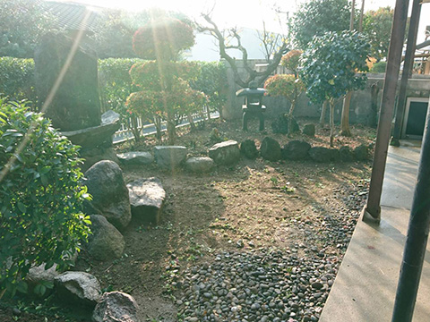 貸し家 売り家の定期的な草刈り 除草維持管理